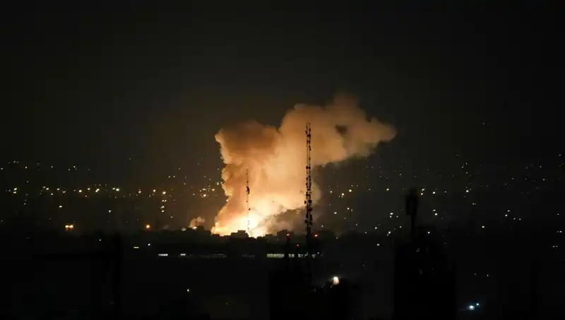 İsrail, İran'ı Hedef Aldı: Tahran, Tel Aviv'e Ne Şekilde Yanıt Verebilir?