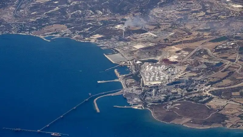 Amerikan Gemisi, İsrail'e Silah Taşıyacak: Limasol’dan Geçiş Yapıyor