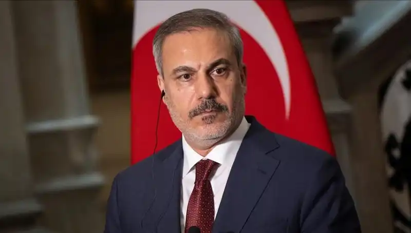Türkiye'nin Stratejik Hamlesi: Bakan Fidan, Azerbaycan ve Mısır ile Görüştü