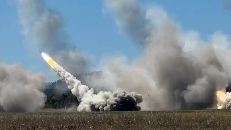 Avustralya'nın Askeri Güç Gösterisi: HIMARS Tatbikatı ile Yeni Bir Dönem Başladı