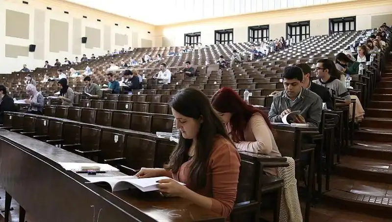 Üniversite Kayıtları İçin Son Şans: Bugün Son Gün!