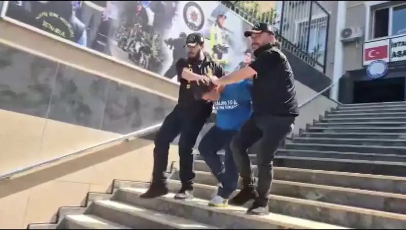 Ümraniye’de 600 Bin Liralık Gasp: Sinema Gibi Takiple Suçlular Yakalandı