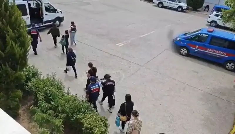 Tayland'da Kadınlara Umut Veren Fuhuş Skandalı: Çalışma ve Oturma İzni Vaadi