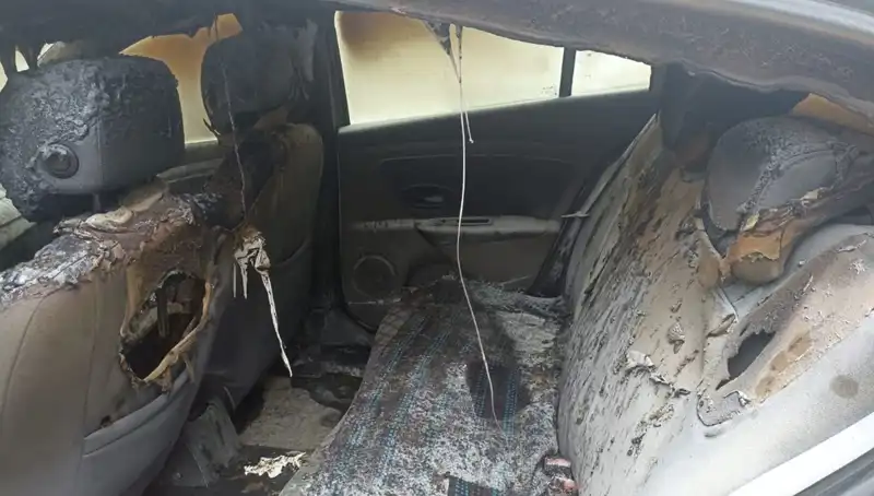 Esenyurt'ta Şantaj Skandalı: Yanıt Alamayan Kişi Arabasını Ateşe Verdi
