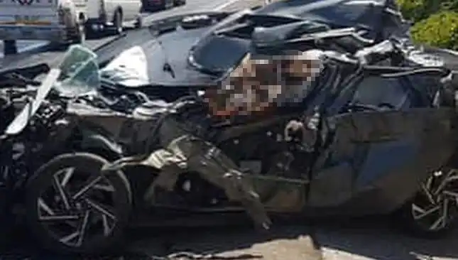 Şanlıurfa'da Feci Kaza: Otomobil Tankere Çarptı, 1 Kayıp