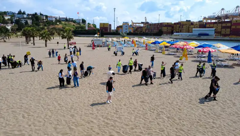 Plajlarda Çevre Temizliği: Doğanın Kıyısında Farkındalık Yükseliyor
