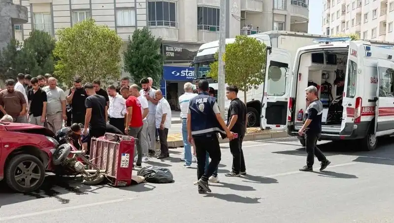 Mardin'de Feci Trafik Kazası: İki Kişi Yaralandı!